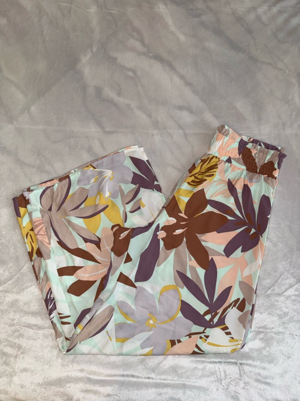Cupshe Wide-leg floral pastel beach pants, swim cover up
